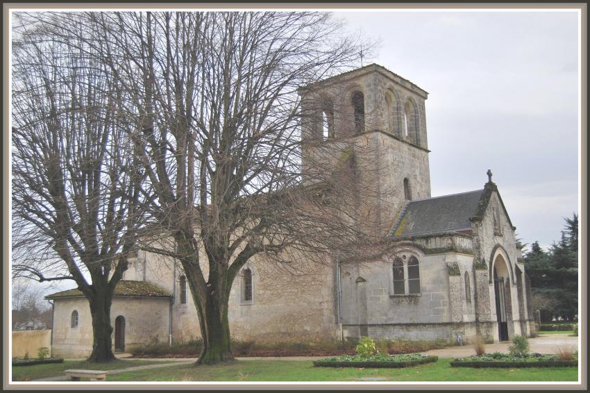 Artigues prs Bordeaux - Eglise romane