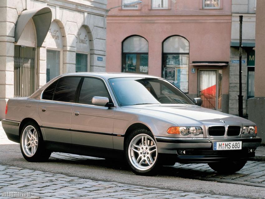 Bmw Srie 7 E38 (1999)