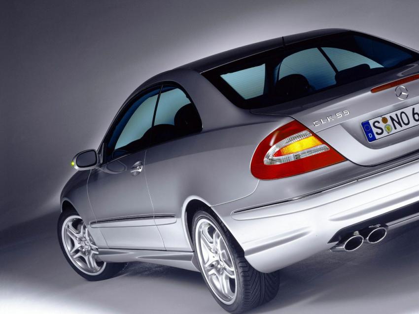 Mercedes CLK55 (2004)