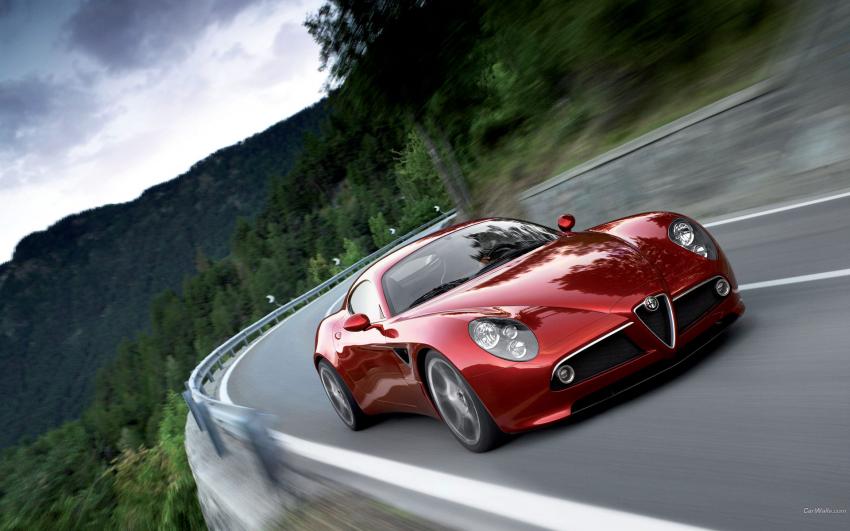 Alfa Romeo 8C