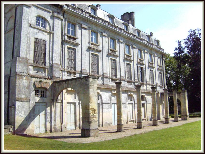 Chateau du Bouilh (Gironde)