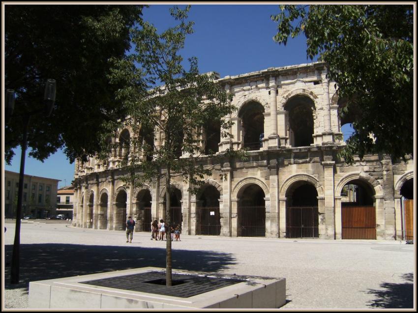 Nmes (30) - Les arnes