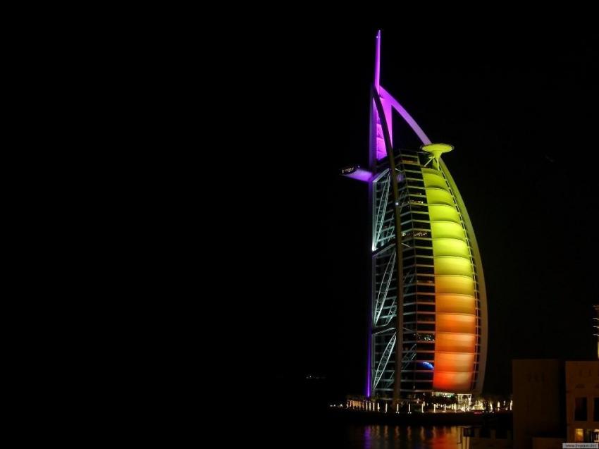 Dubaï by night
