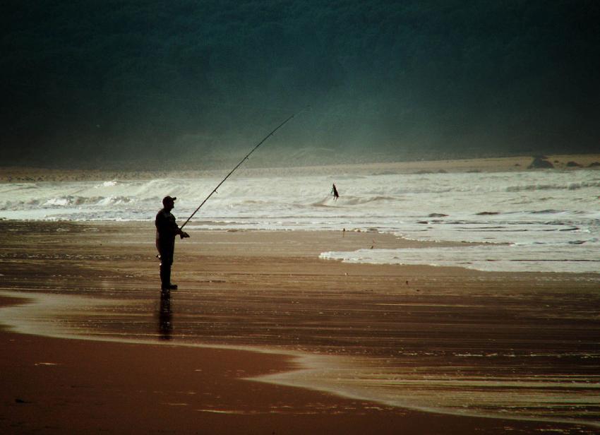 pcheur de bord de mer