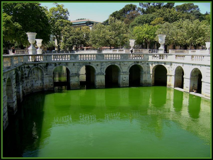 Nmes (30) - Parc La Fontaine