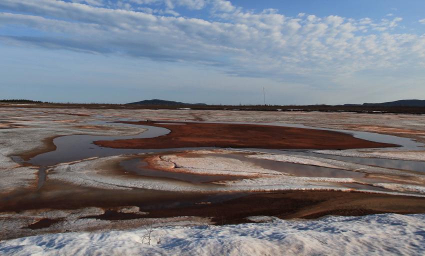 Lac rouge