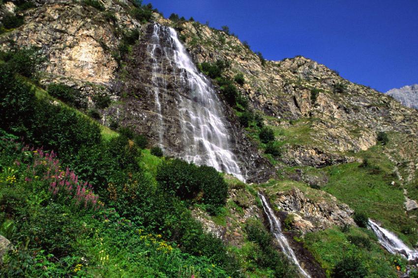 Cascade du voile de la mari.