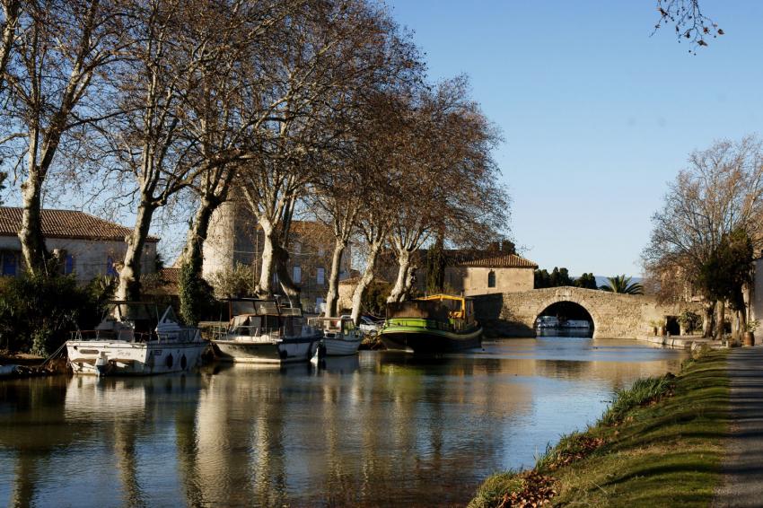 Canal du Midi en hiver.