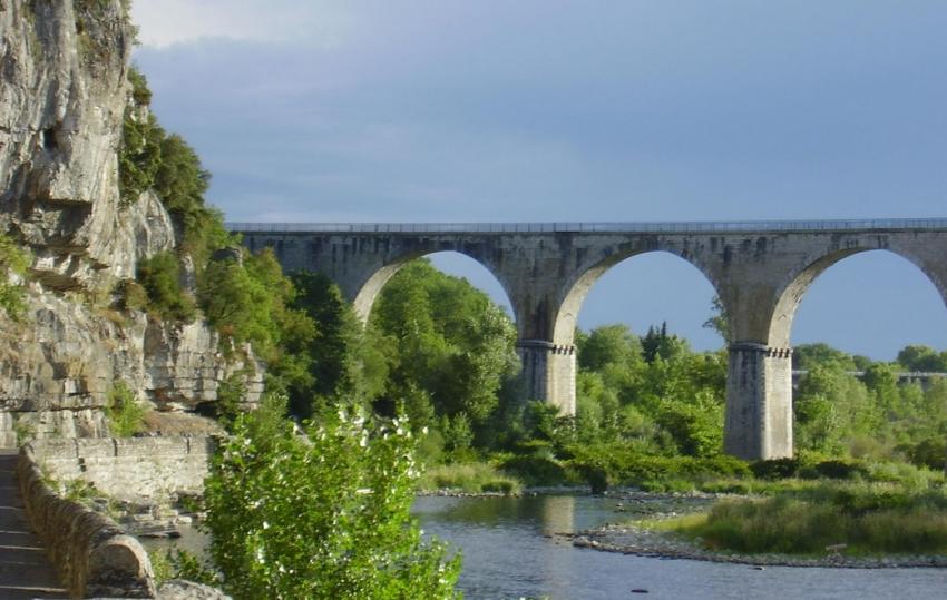 pont ardechois