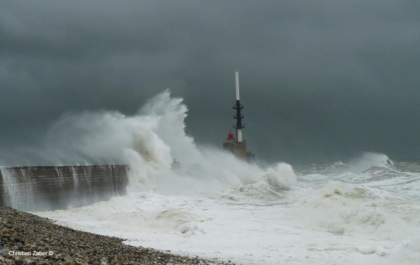 Tempete sur Le Havre