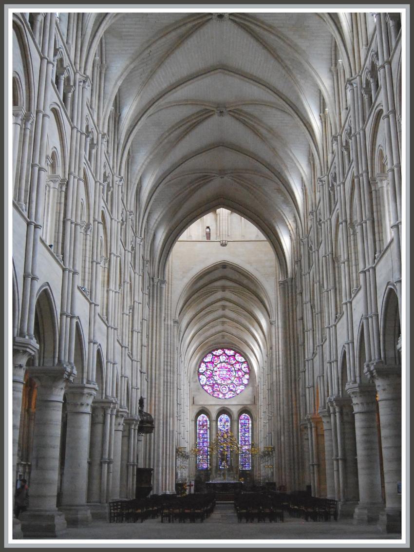 Laon (02) Intrieur de la Cathdrale