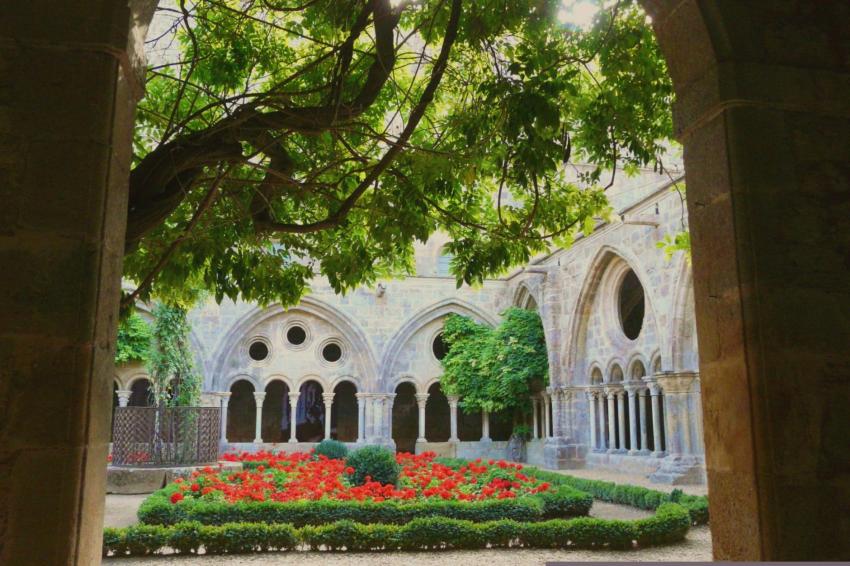 Clotre de l'Abbaye de Fontfroide (Aude)