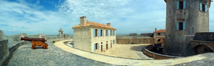 Intrieur du Fort Louvois