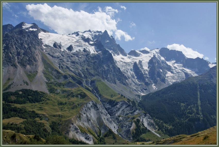 Massif de la Meije.