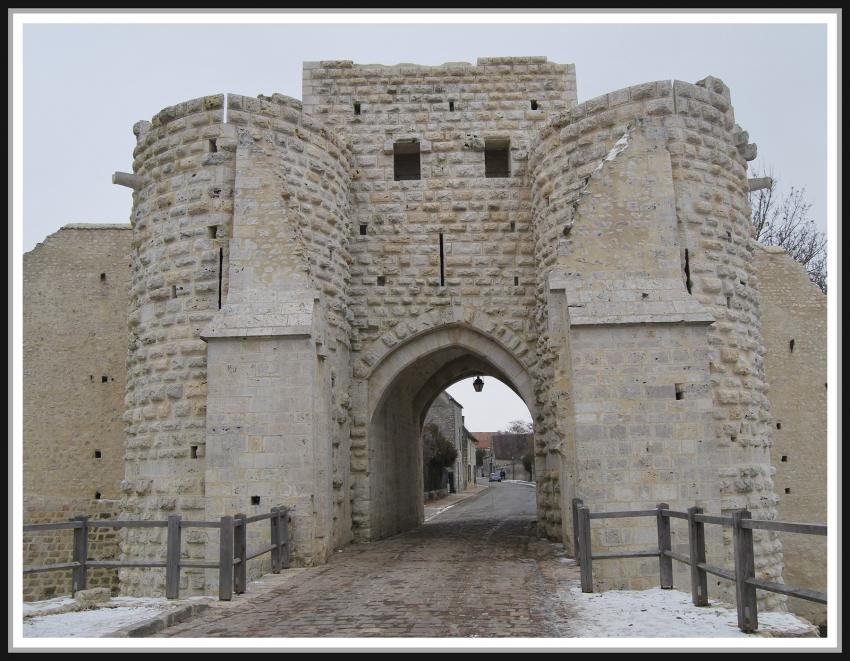 Provins (77) - Porte St-Jean