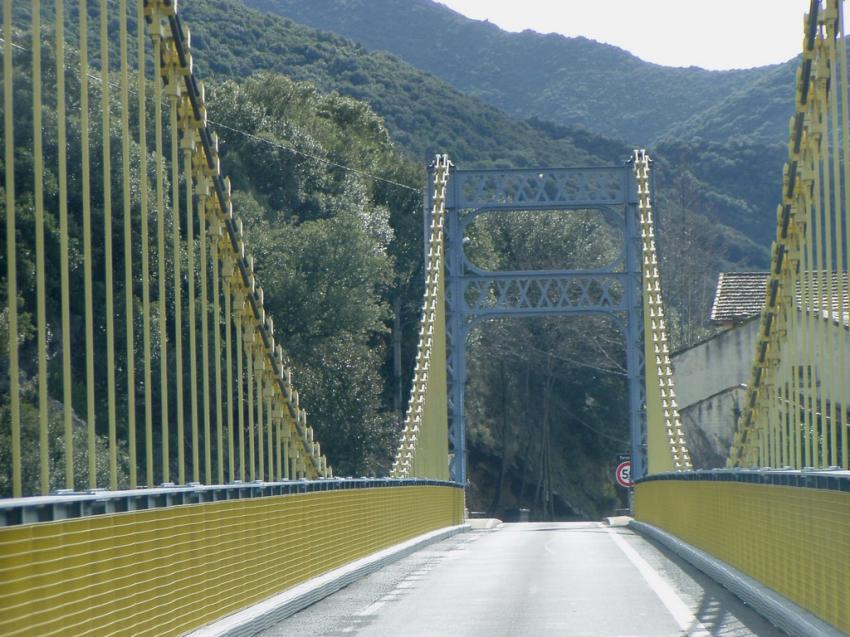 pont vers requebrun