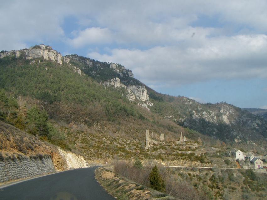 vers les vignes
