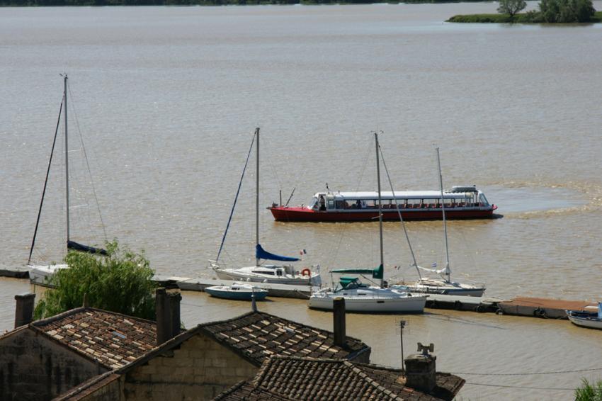 Bourg sur Gironde