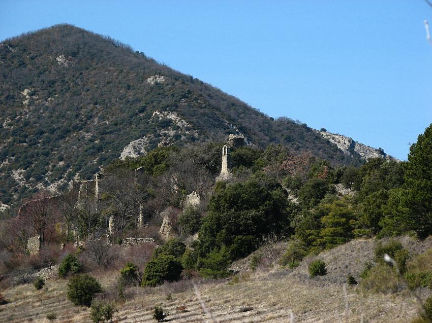 Le vieux village de Béconne 
