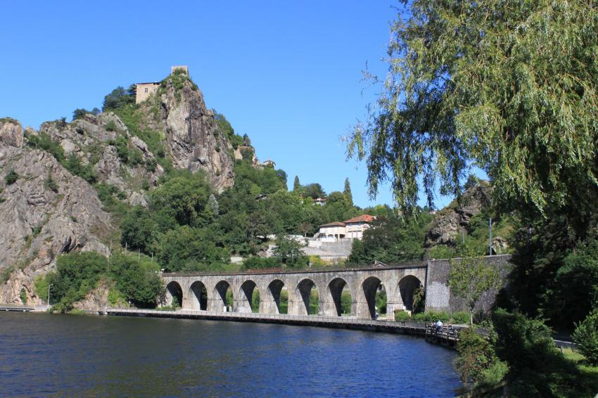 Les neuf ponts