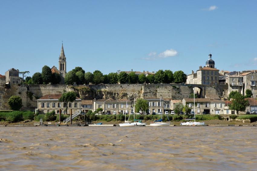 Bourg sur Gironde