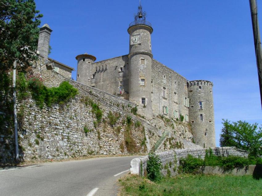 cateau de lussan