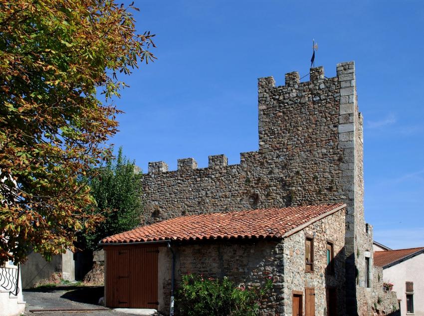 chateau de st Germain-Laval ,Loire 42