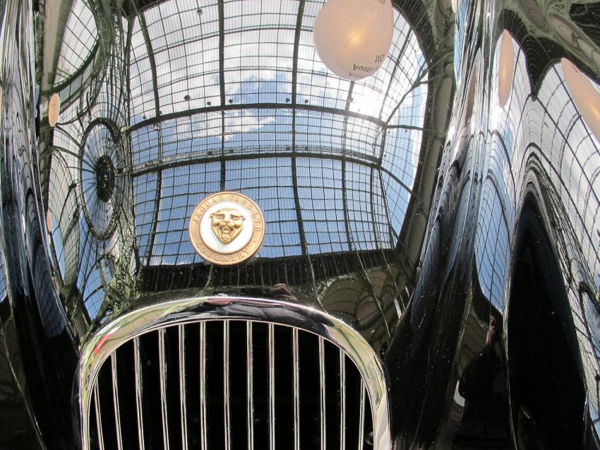 Dpart du Tour de France Auto au Grand Palais