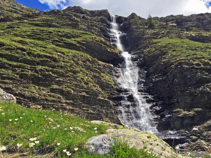 Cascade des Ecrins de La Montagne d'Aout