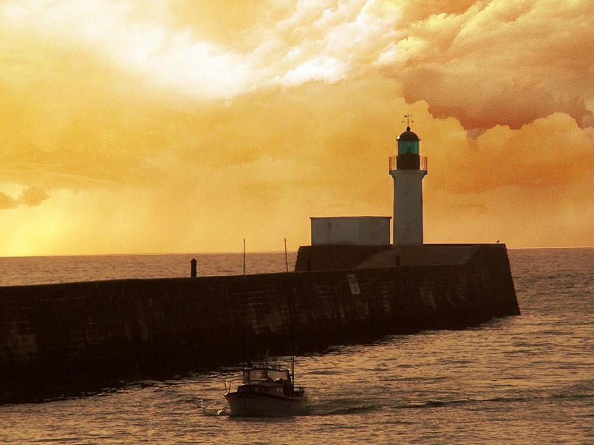 entrée du port des Sables d'olonne