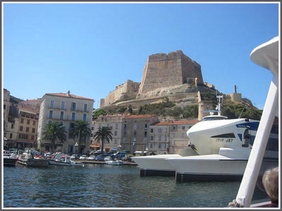 Résultat de recherche: Bonifacio - Entrée du port