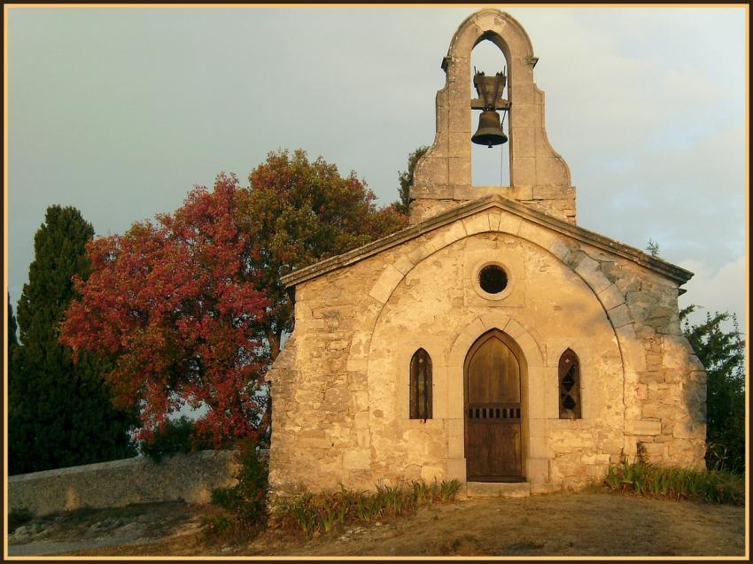Chapelle à Lurs (04)