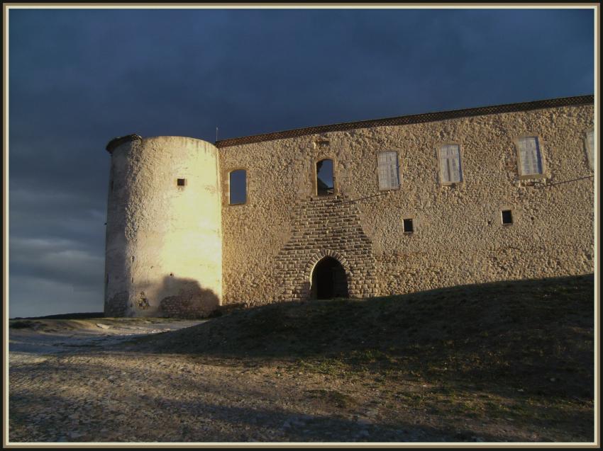 Chateau des templiers à Gréoux-les-Bains (04)