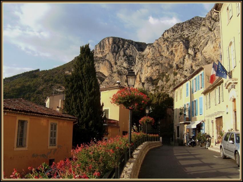 Moustiers Sainte-Marie (04)