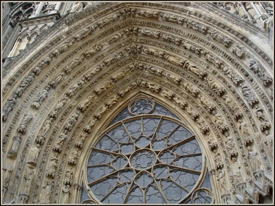 Résultat de recherche: Reims - Détail de la Cathédrale.