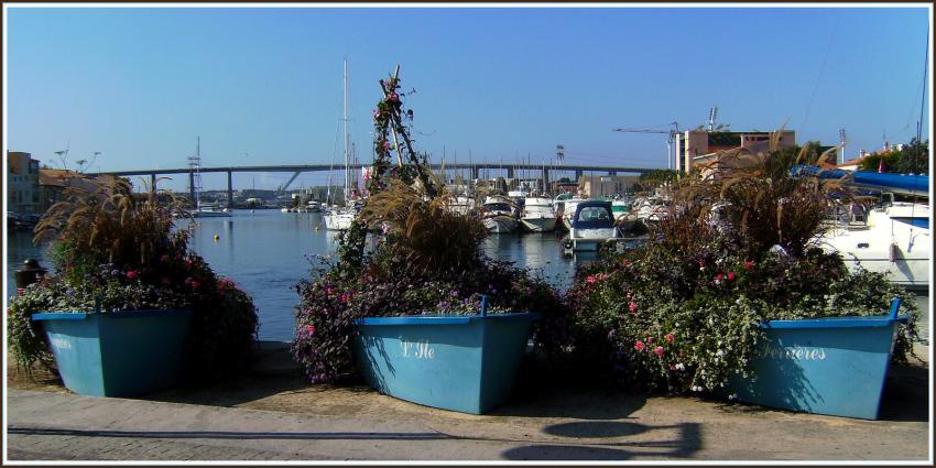 Martigues (13) - Les 3 barques