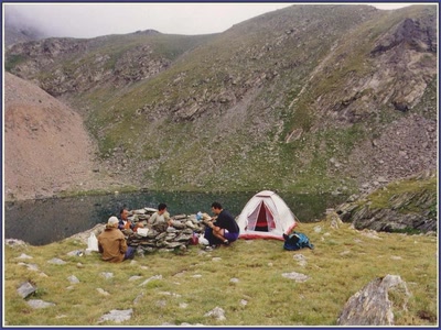 Résultat de recherche: Bivouac dans les Pyrénées.