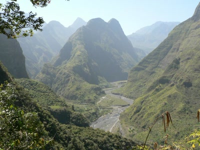 Œuvre de miette: randonnée a travers la montagne a vous couper le s