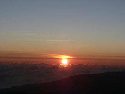 Œuvre de miette: La réunion . lever de soleil
