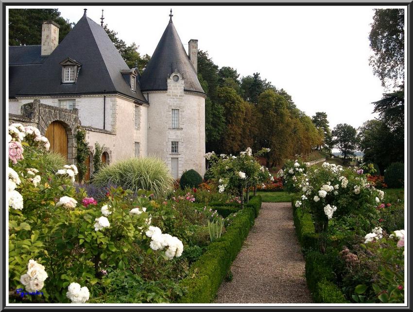 Les jardins du château de la Chatonnière