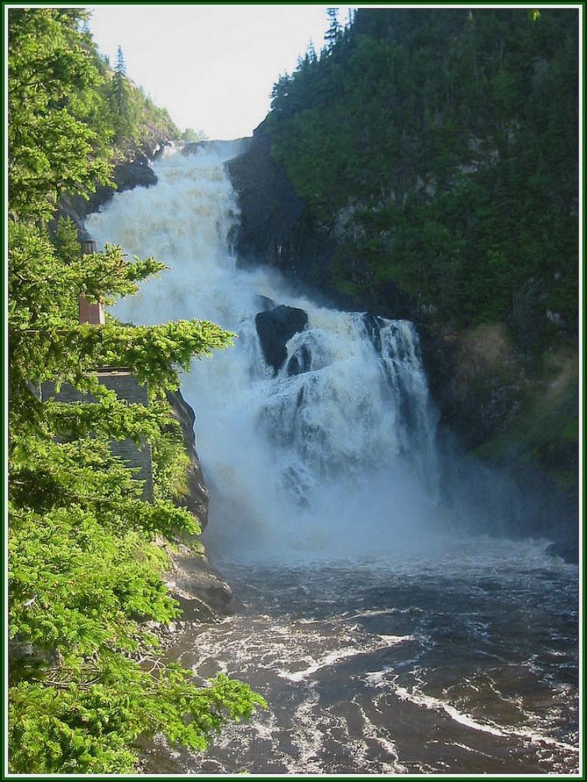Chutes Ouiatchouan (Québec)