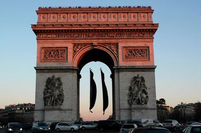 Résultat de recherche: L'Arc de Triomphe