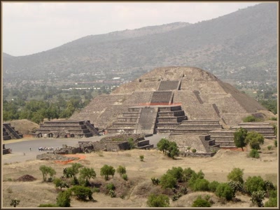 Résultat de recherche: Teotihuacan - Le Temple de la Lune