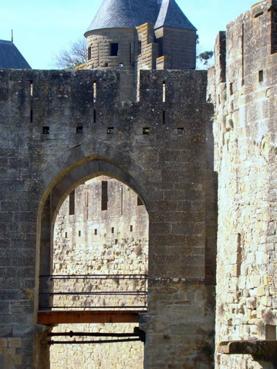 Résultat de recherche: pont levis