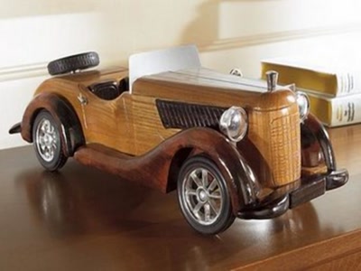 modele réduit en bois