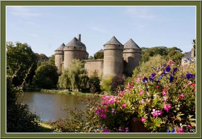 Œuvre de danque: Lassay les Chateaux(Mayenne)