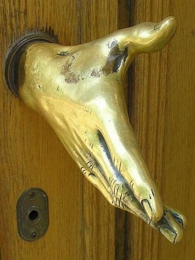 une bonne poignée de porte