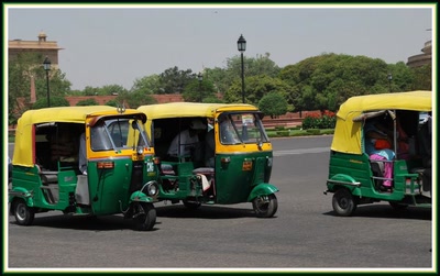 Résultat de recherche: Delhi - Les touc-toucs