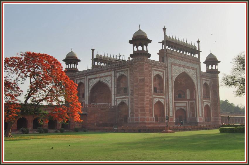 Entrée du Taj-Mahal