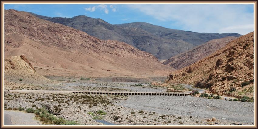 Paysage sur la route d'Oussikis